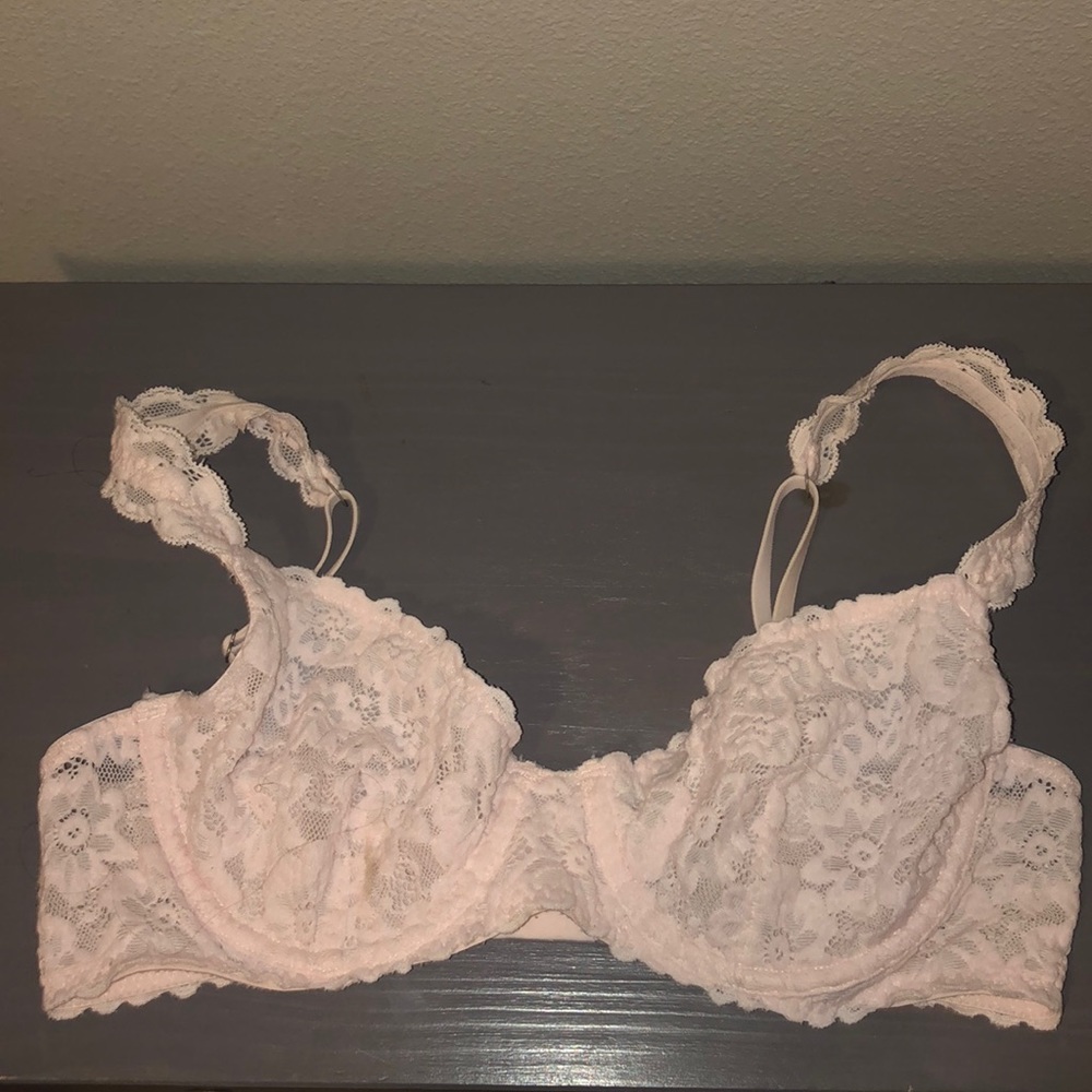 Aerie pink lace bra